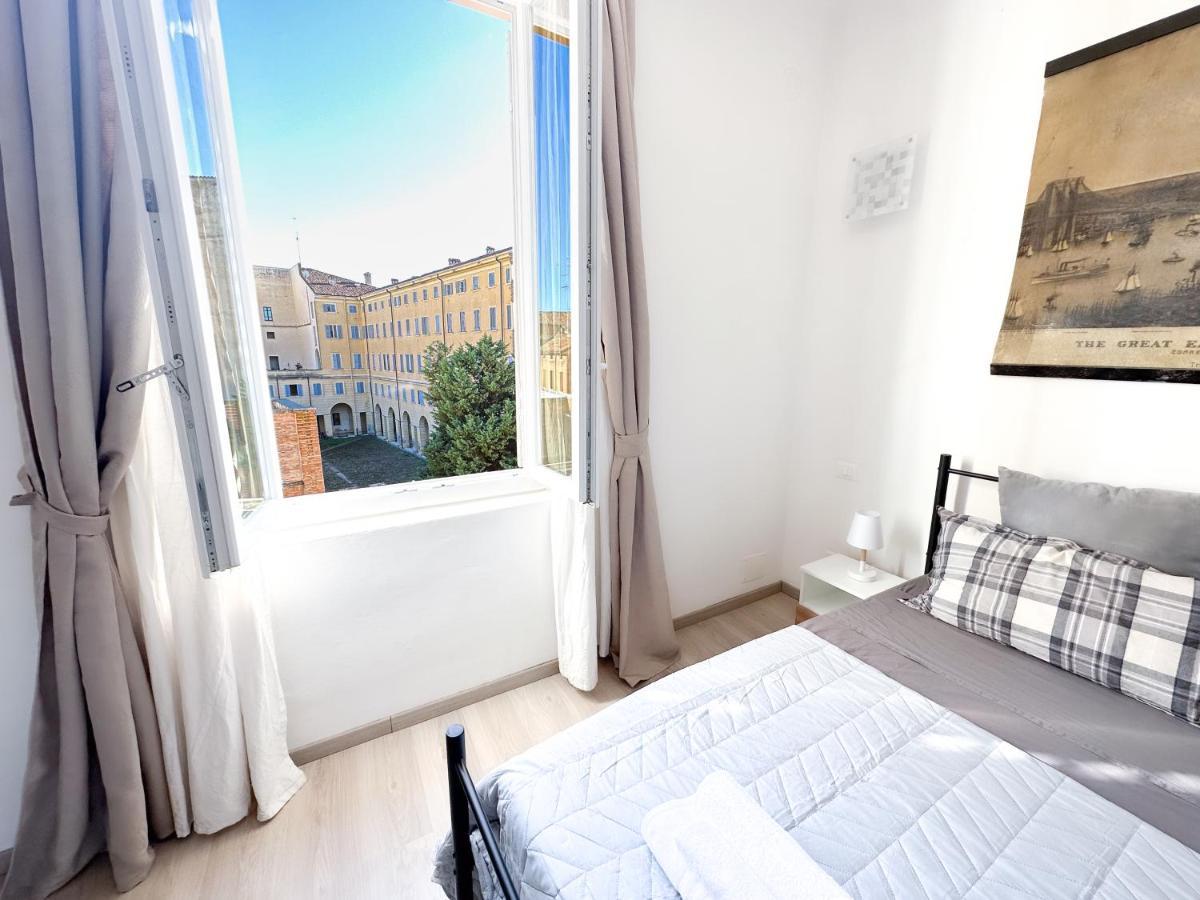 Luxury Apartment Next To The Francescana Modena Exteriér fotografie
